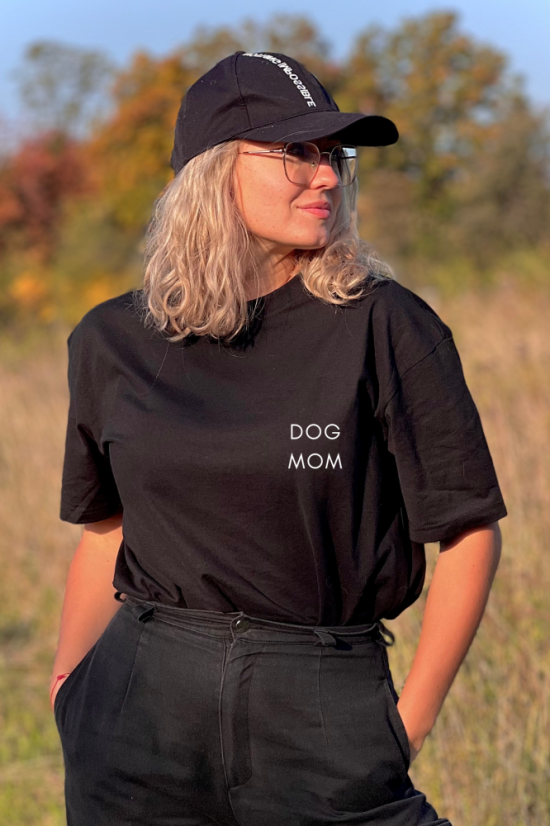 DOG MOM - černé tričko - Velikost černého trička (Oversize fit odlišný od klasické konfekce): M
